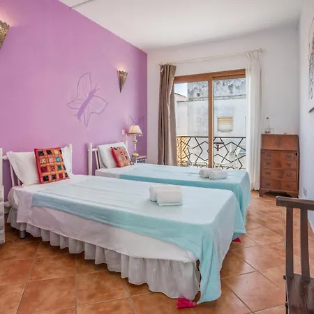 Bed & Breakfast Ar De Mar 3*